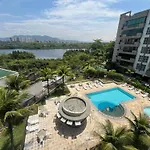 Apartamento Exclusivo Com Piscina, Academia, Estacionamento, E Wi-Fi
