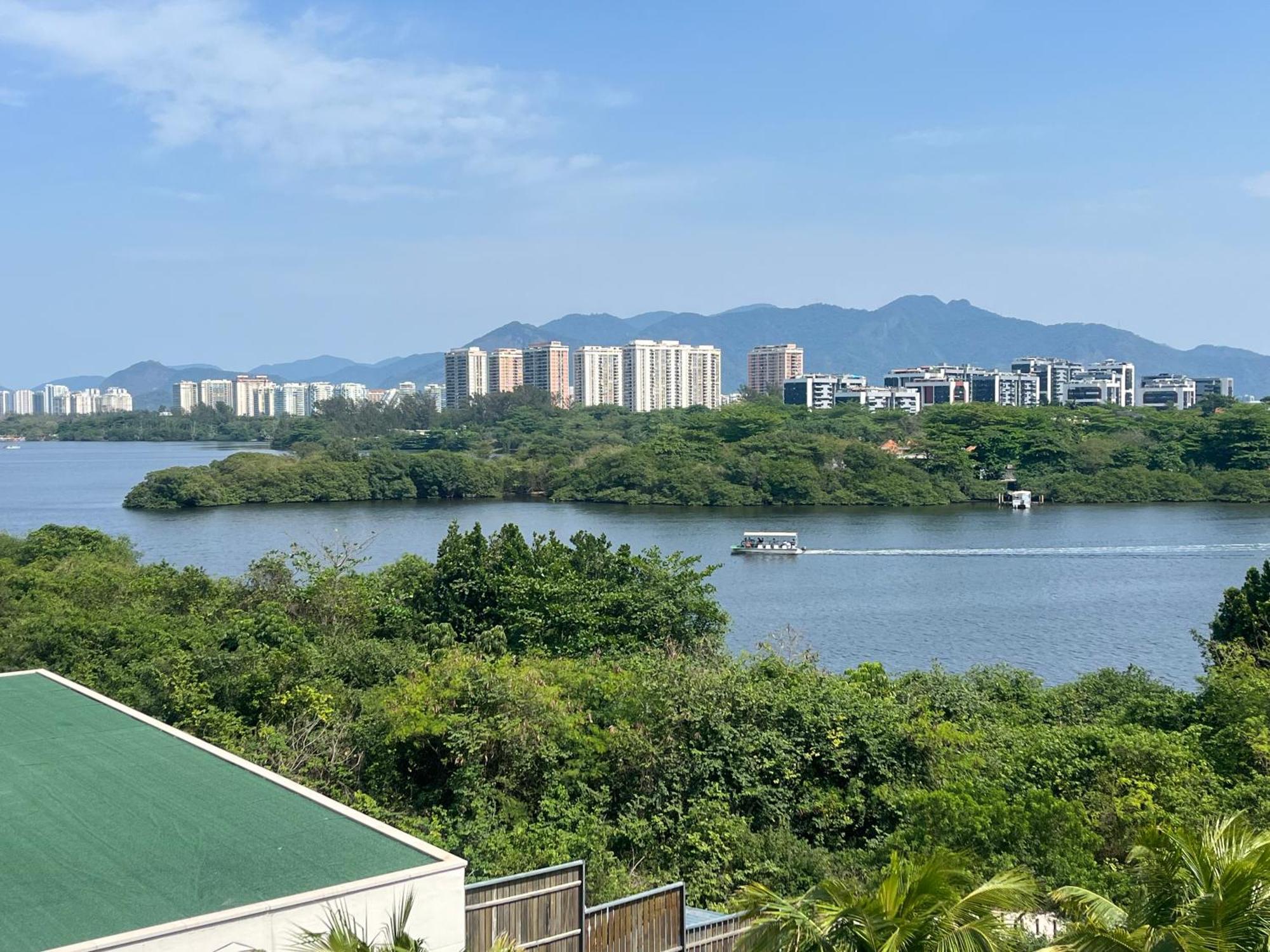 Apartamento Exclusivo Com Piscina, Academia, Estacionamento, E Wi-Fi Apartamento *