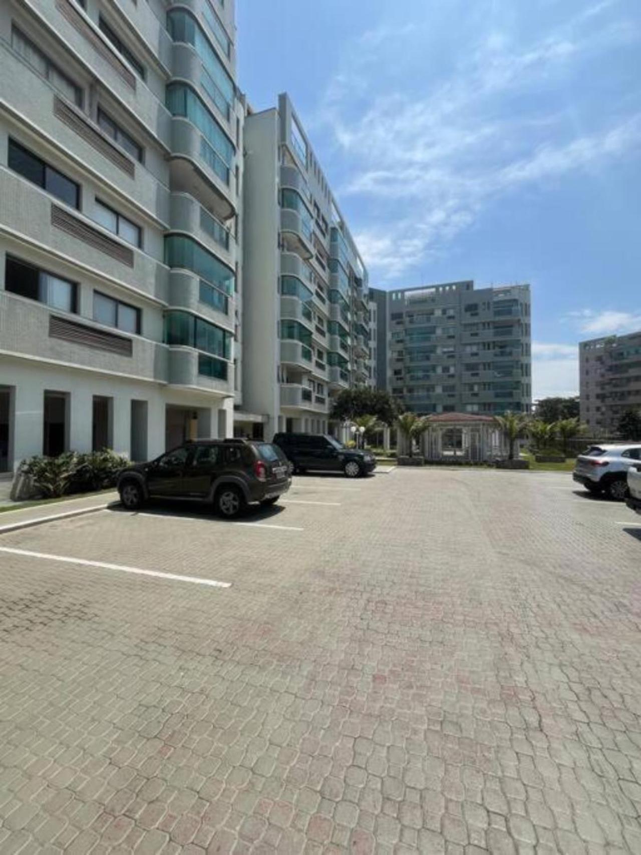 Apartamento Exclusivo Com Piscina, Academia, Estacionamento, E Wi-Fi * Rio de Janeiro