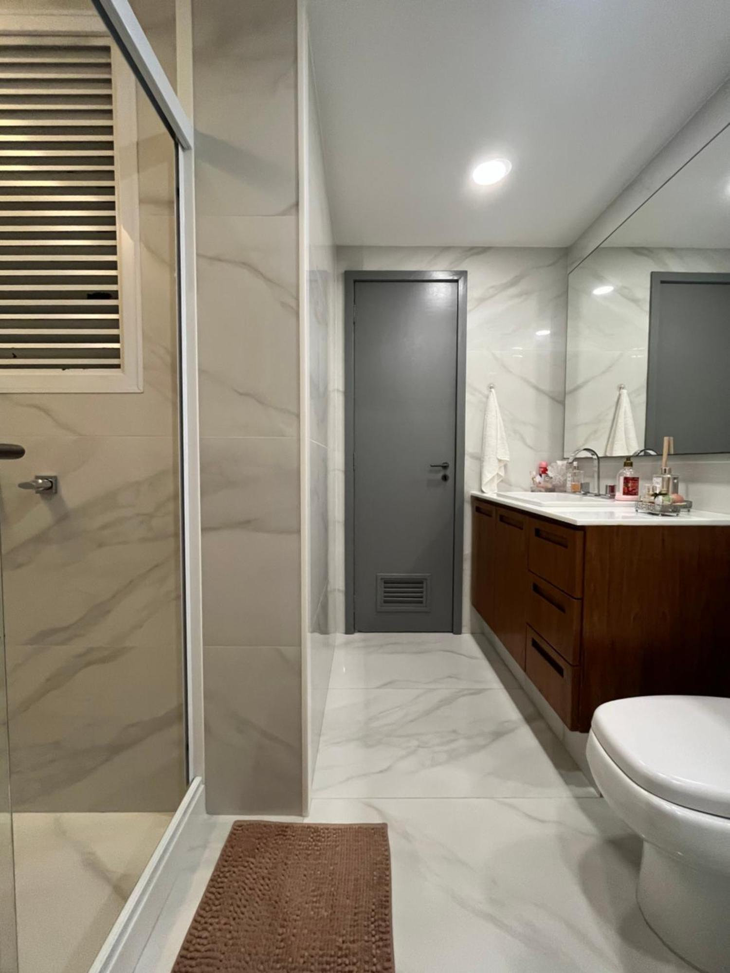 Apartamento Exclusivo Com Piscina, Academia, Estacionamento, E Wi-Fi * Rio de Janeiro